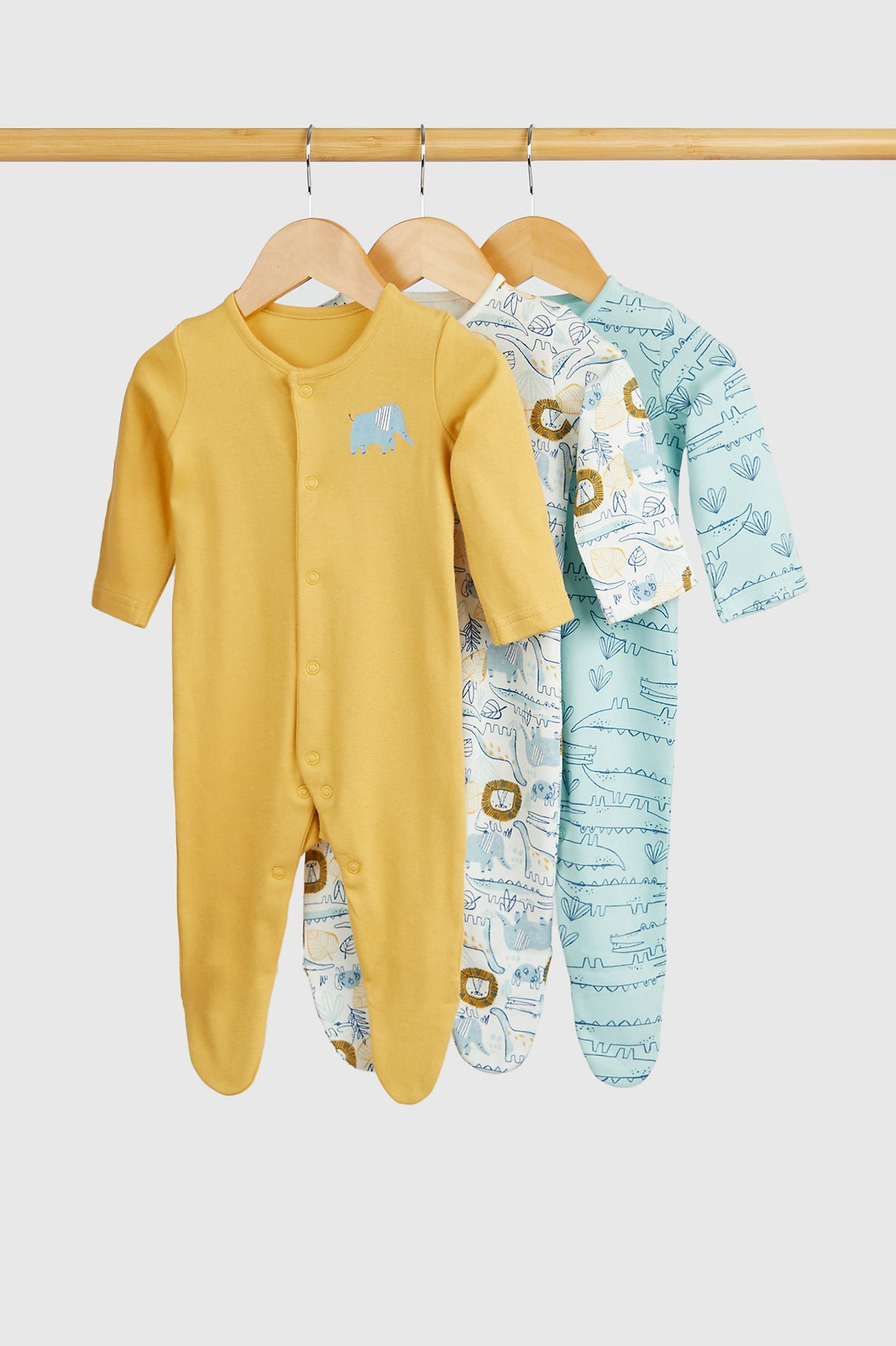 1000239262.jpg 3Pc Sleepsuit - Image 1