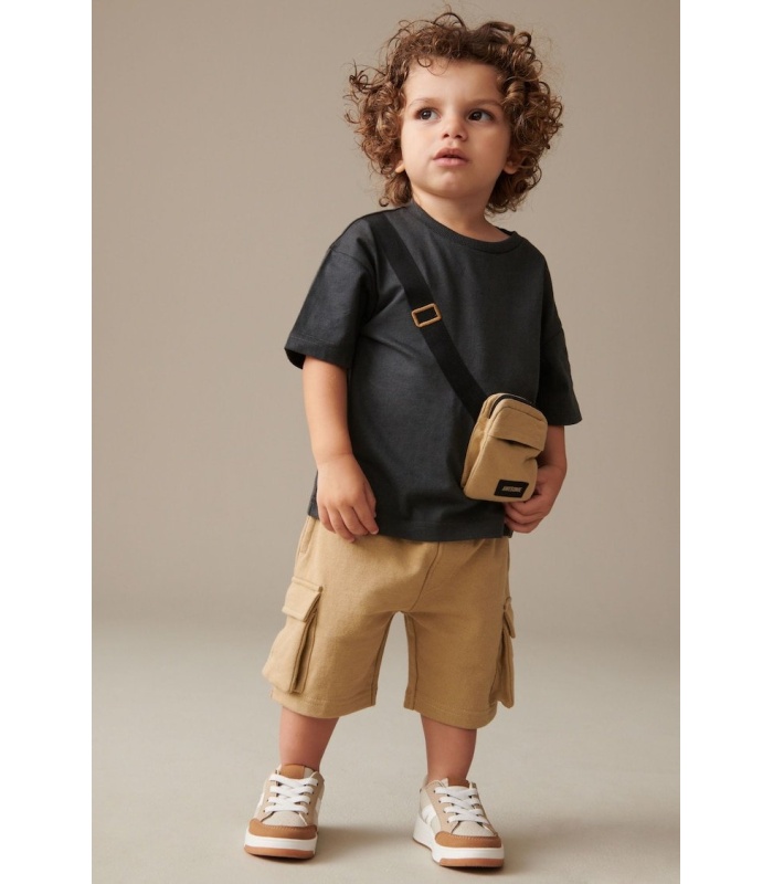 Bumbag T-shirt & Shorts - Image 4