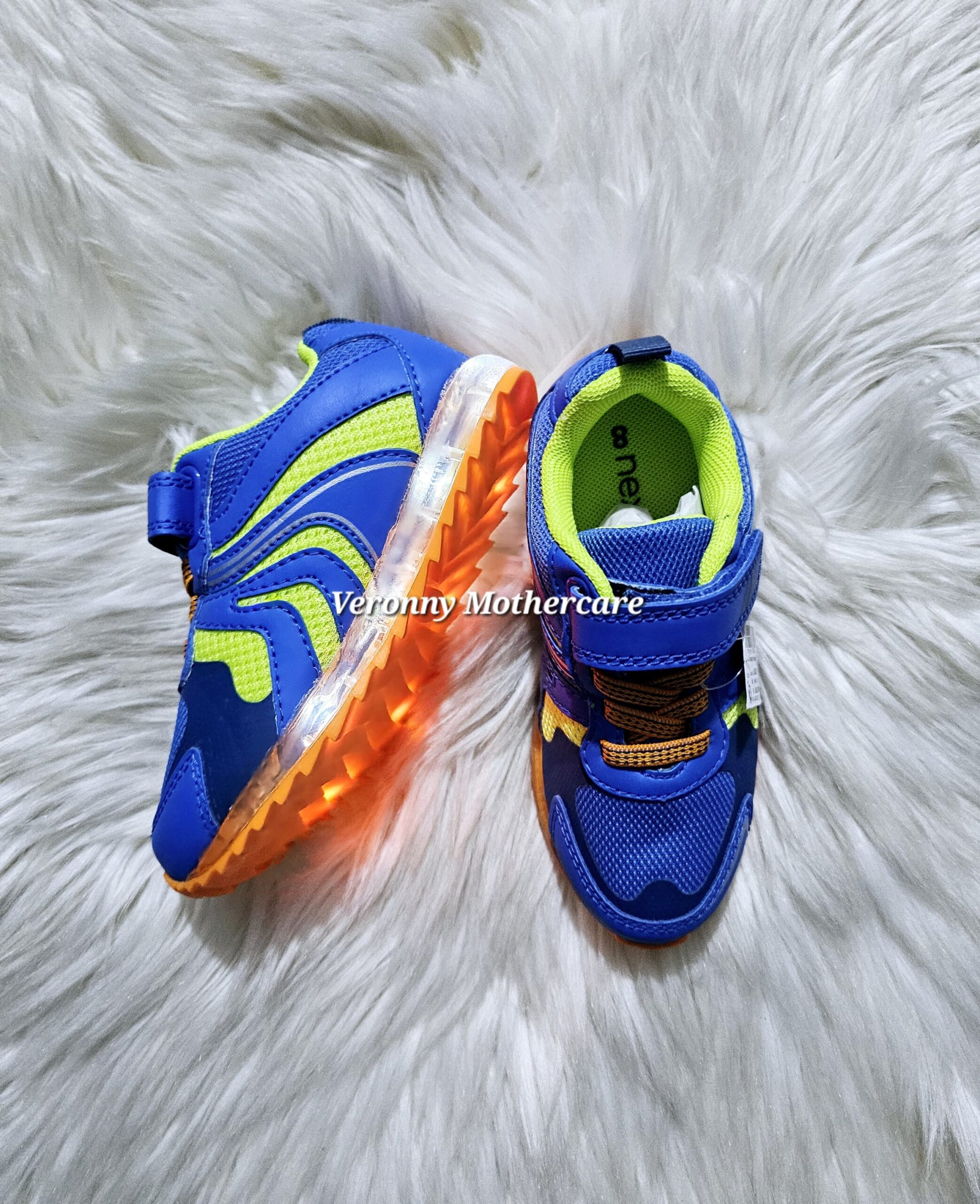 2025/06/1000474465-scaled.jpg Boys Light-Up Trainers - Image 1