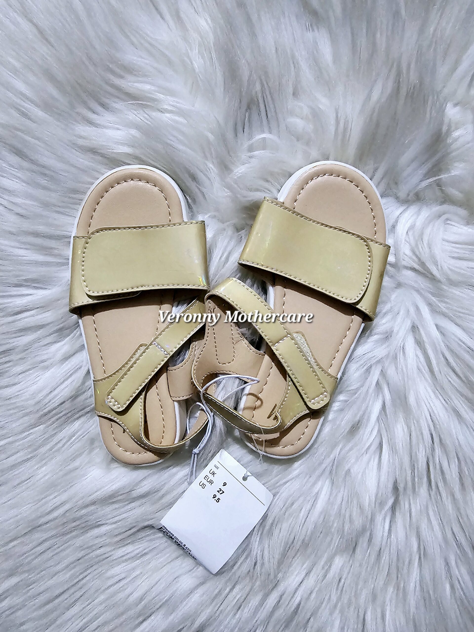 2025/06/20250625_130427-2-scaled.jpg Girls Sandals - Image 1