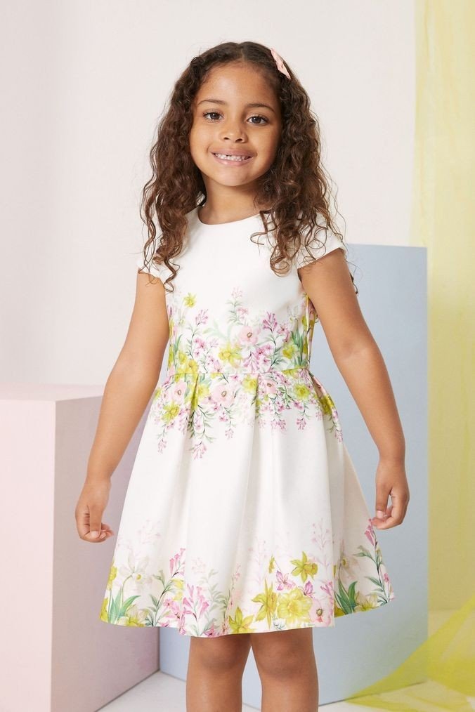 2025/08/7ef5a77b0fd76e29beb47ca8b5560253.jpg Lipsy White Ditsy Mini Scuba Dress - Image 1