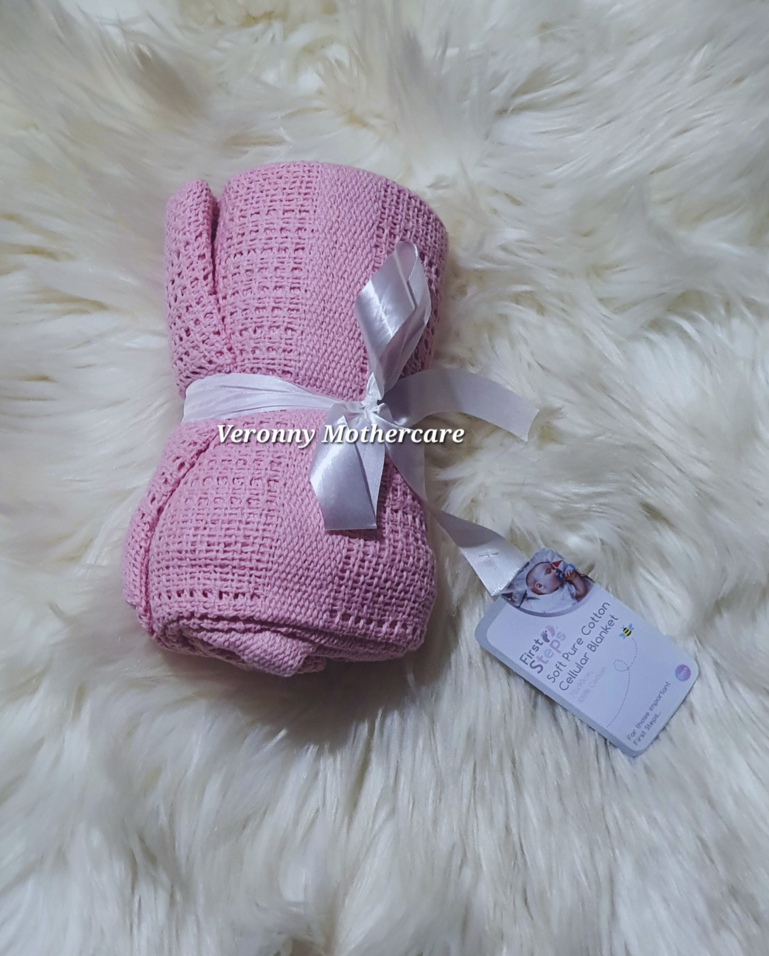 2025/10/158097-4.png Baby Cotton Cellular Blanket - Pink - Image 1